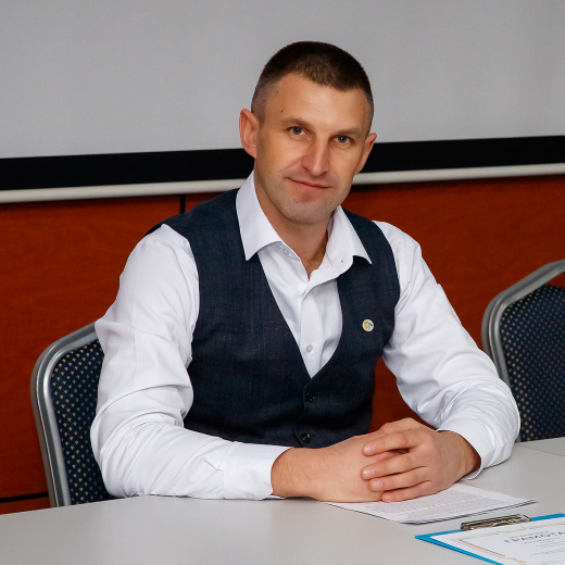 Виталий Климненков