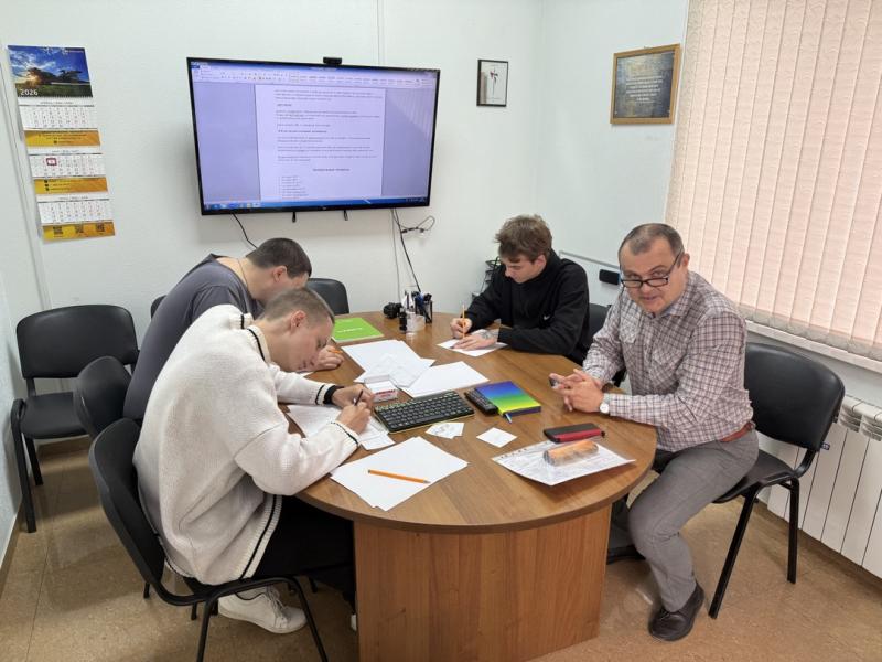 Проект «Молодое поколение»: инвестиции в кадры